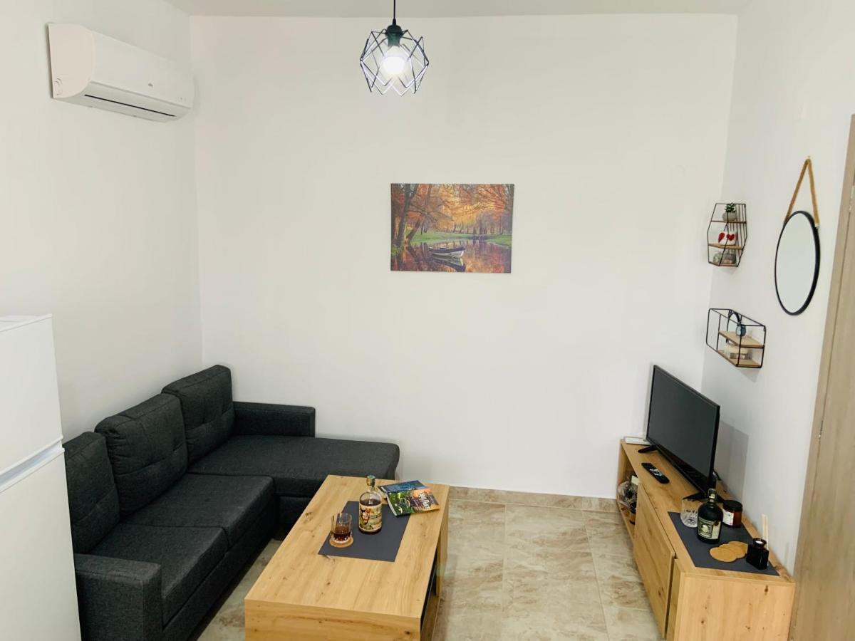 Escape Rooms Afantou Ngoại thất bức ảnh